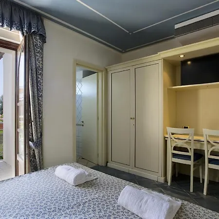 酒店 波塞顿酒店 3*