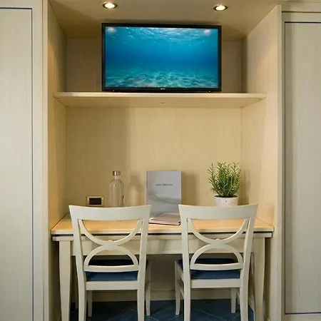Poseidon Hotel