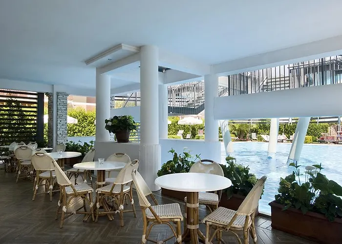 波塞顿酒店 酒店 泰拉奇纳