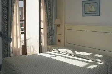 Hotel Poseidon 3*