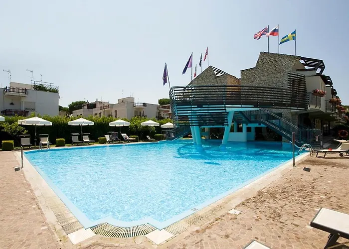 Poseidon Hotel 3*